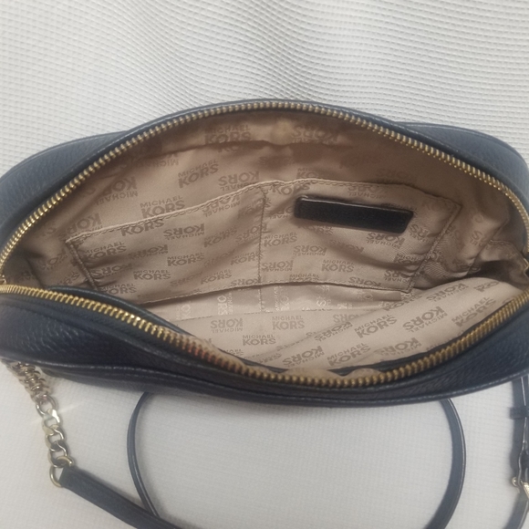 Michael Kors Crossbody Bag - Picture 6 of 8